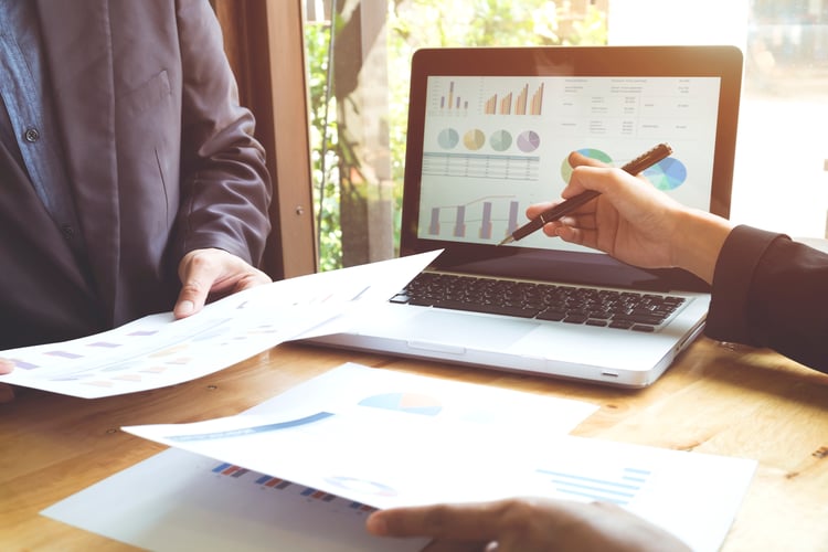 strategy-achievement-analysis-pad-device-data